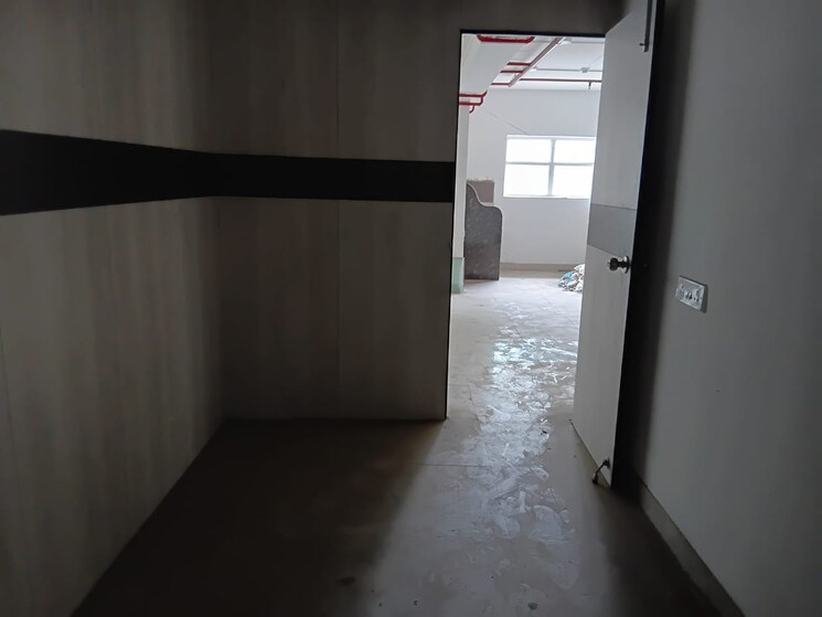 Room, jodhpur park Commercial Office Space 2111 Sq.Ft. In Jodhpur Park Kolkata 8970816