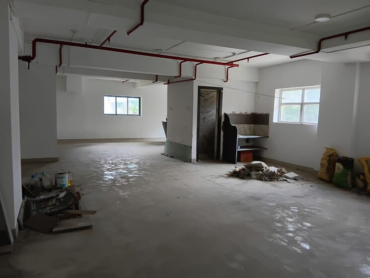  Parking, jodhpur park Commercial Office Space 2111 Sq.Ft. In Jodhpur Park Kolkata 8970816