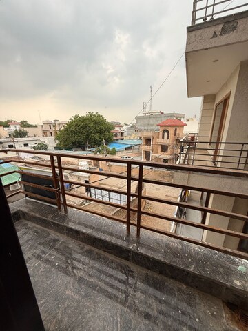  Plot For Sale in Dera Mandi
