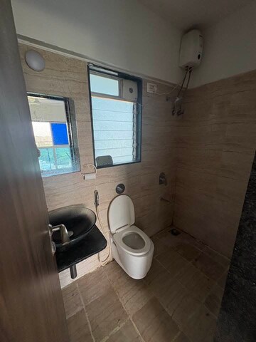 Attached Bathroom in 2 BHK Apartment at Dn Nagar – for Rent