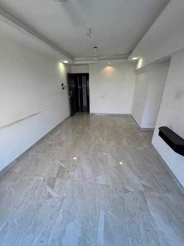 Room in 2 BHK Apartment at Dn Nagar – for Rent