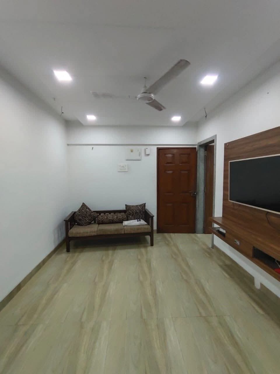 1 BHK Apartment For Rent in Andheri West