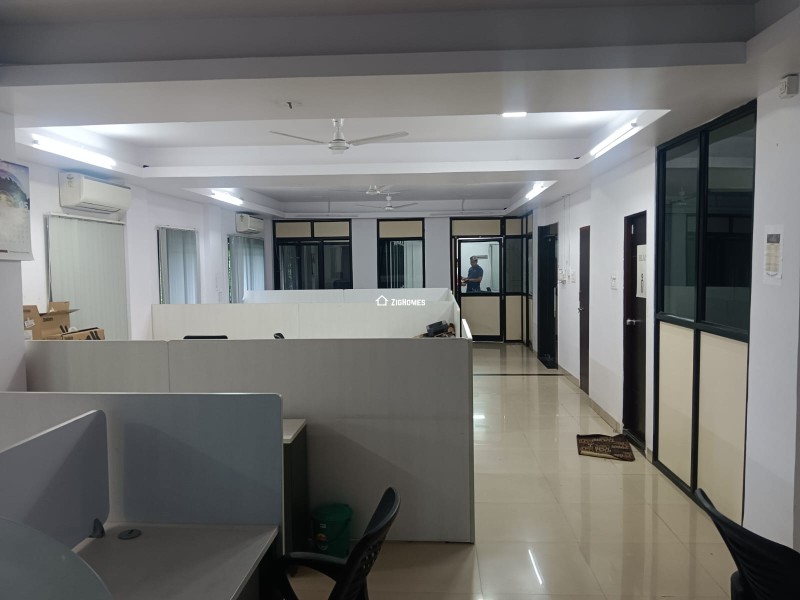 Office Space For Rent in New Laxmi Property 