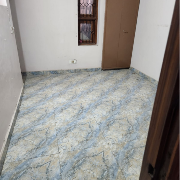 Room in 3 BHK Independent House at Sector 16 – for Rent