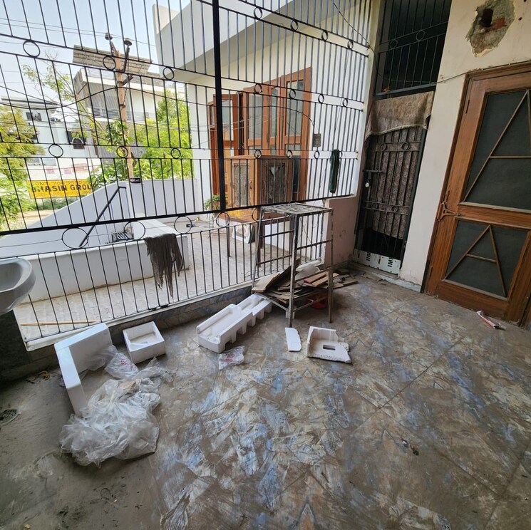 Balcony, sector 16 3 Bedroom 2250 Sq.Ft. Independent House In Sector 16 Faridabad 8970913