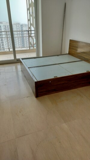 3 BHK Apartment For Sale in Puri Emerald Bay, Sector 104