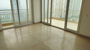 Room in 3 BHK Apartment at Puri Emerald Bay, Sector 104 – for Sale