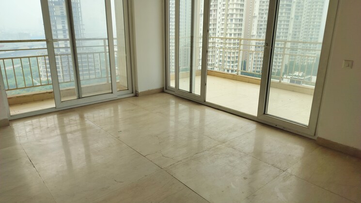 Room, puri-emerald-bay 3 Bedroom 2450 Sq.Ft. Apartment In Sector 104 Gurgaon 8970906