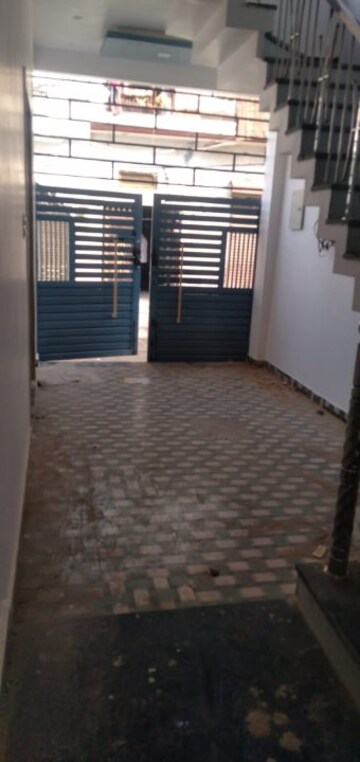 Parking in 4 BHK Villa at Indira Nagar – for Sale