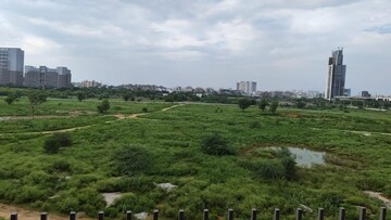Plot Area in 3 BHK Apartment at Smart World Orchard, Sector 61 – for Sale