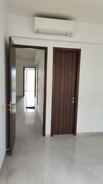 Building Lobby in 3 BHK Apartment at Smart World Orchard, Sector 61 – for Sale