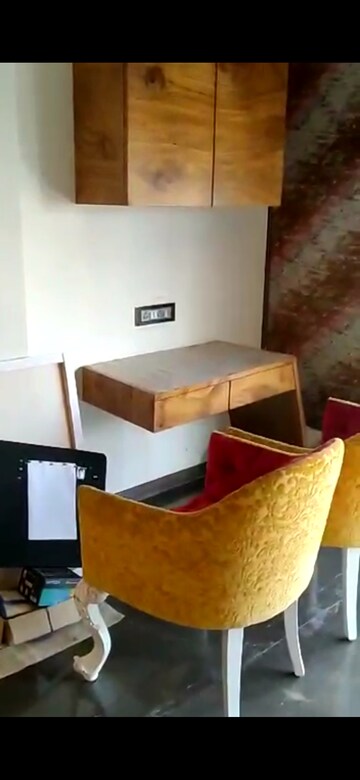 Furnished Amenities in 3 BHK Apartment at Mantralaya – for Rent