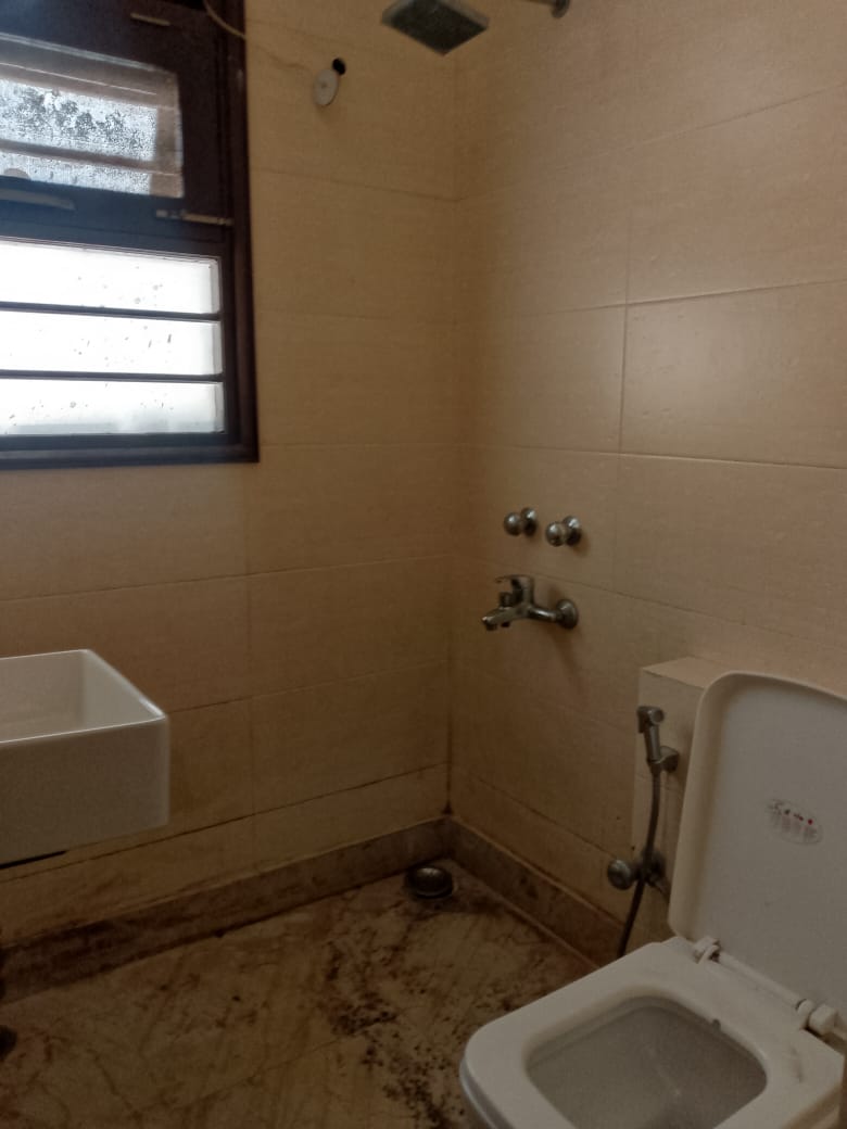 2 BHK + Extra Room Builder Floor For Rent in Huda CGHS