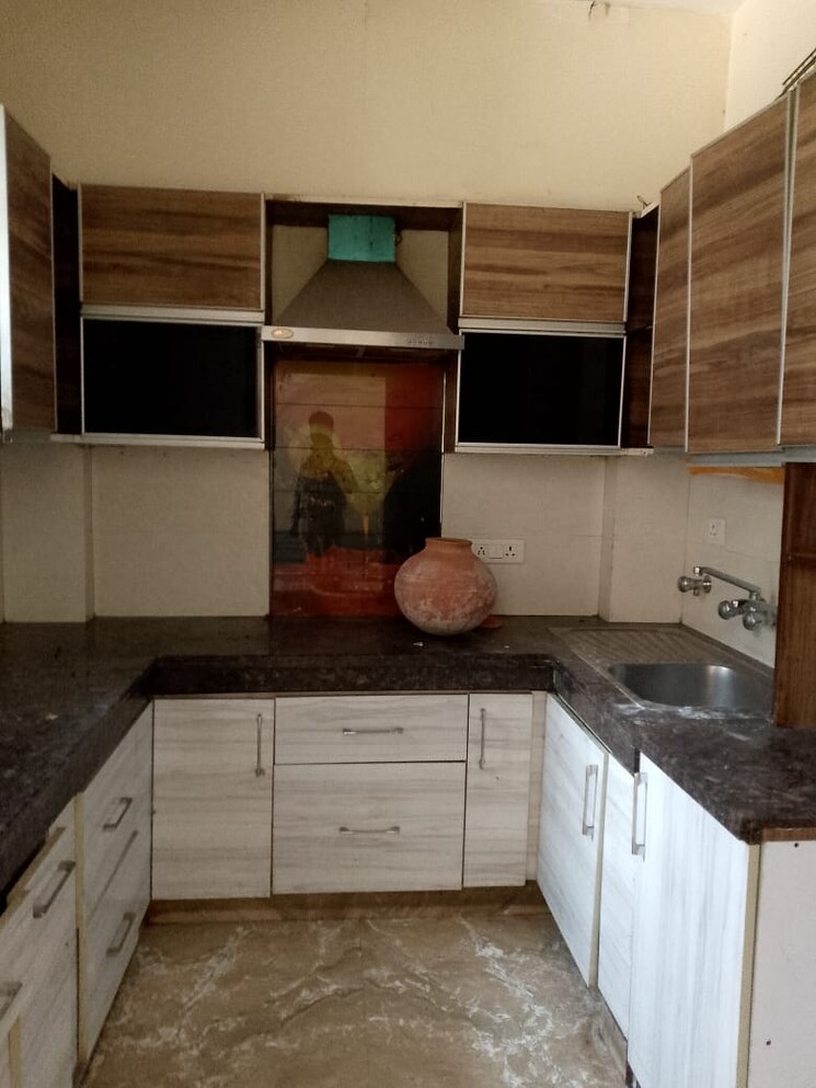 Kitchen, huda-cghs 2 Bedroom 170 Sq.Yd. Builder Floor In Sector 56 Gurgaon 8970929