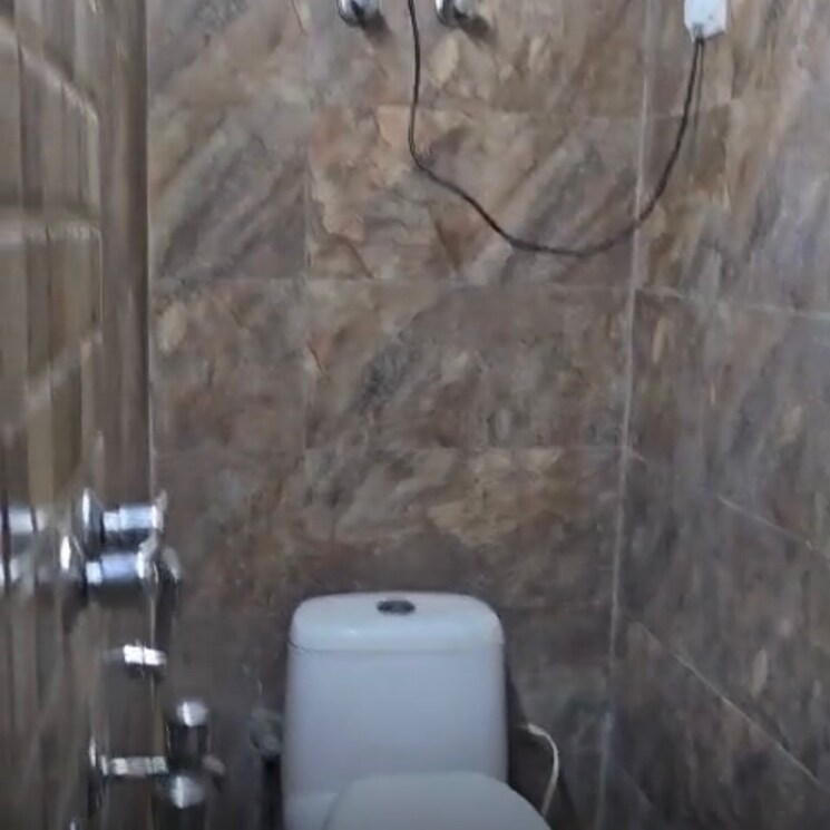 Bathroom, lajpat nagar ii 2 Bedroom 900 Sq.Ft. Builder Floor In Lajpat Nagar ii Delhi 8970945