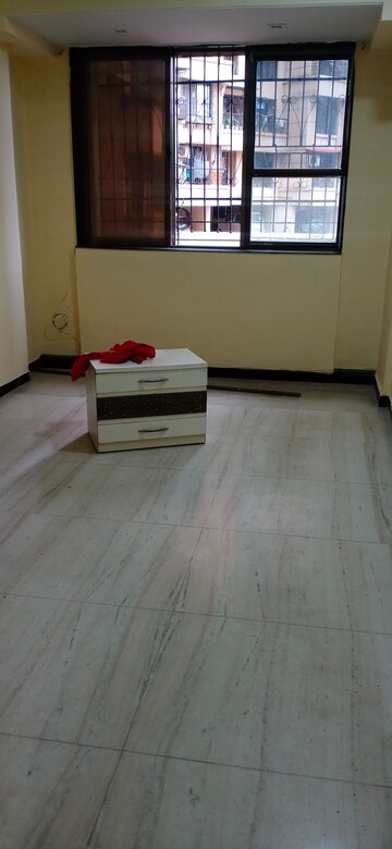 Bedroom in 3 BHK Apartment at Mahavir Drishti, Kharghar Sector 12 – for Rent