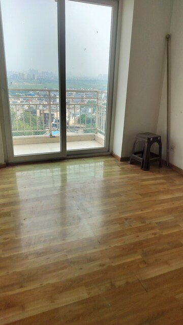 Room in 3 BHK Apartment at Adani M2K Oyster Grande, Sector 102 – for Sale