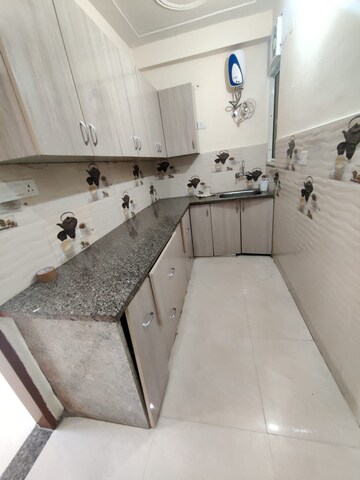 Team Area in 2 BHK Builder Floor at Sushant Lok 2, Sector 57 – for Rent