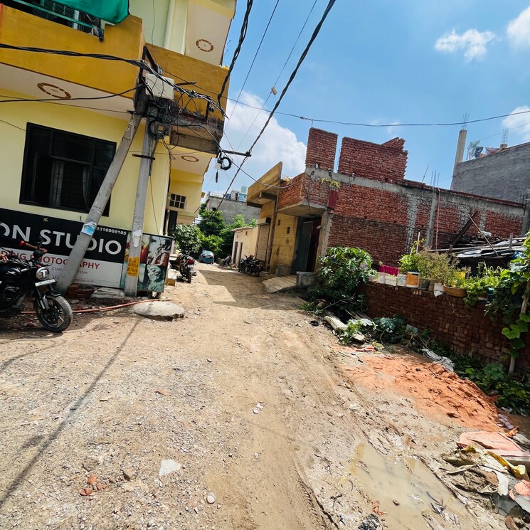 Exterior View, siscon-sbi-tower Commercial Shop 180 Sq.Ft. In Garhi Chaukhandi Noida 8970997