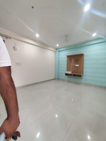 Room in 2 BHK Builder Floor at Sushant Lok 2, Sector 57 – for Rent