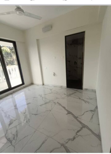 Room in 3 BHK Apartment at Sai Apartments CBD Belapur, Cbd Belapur Sector 4 – for Rent