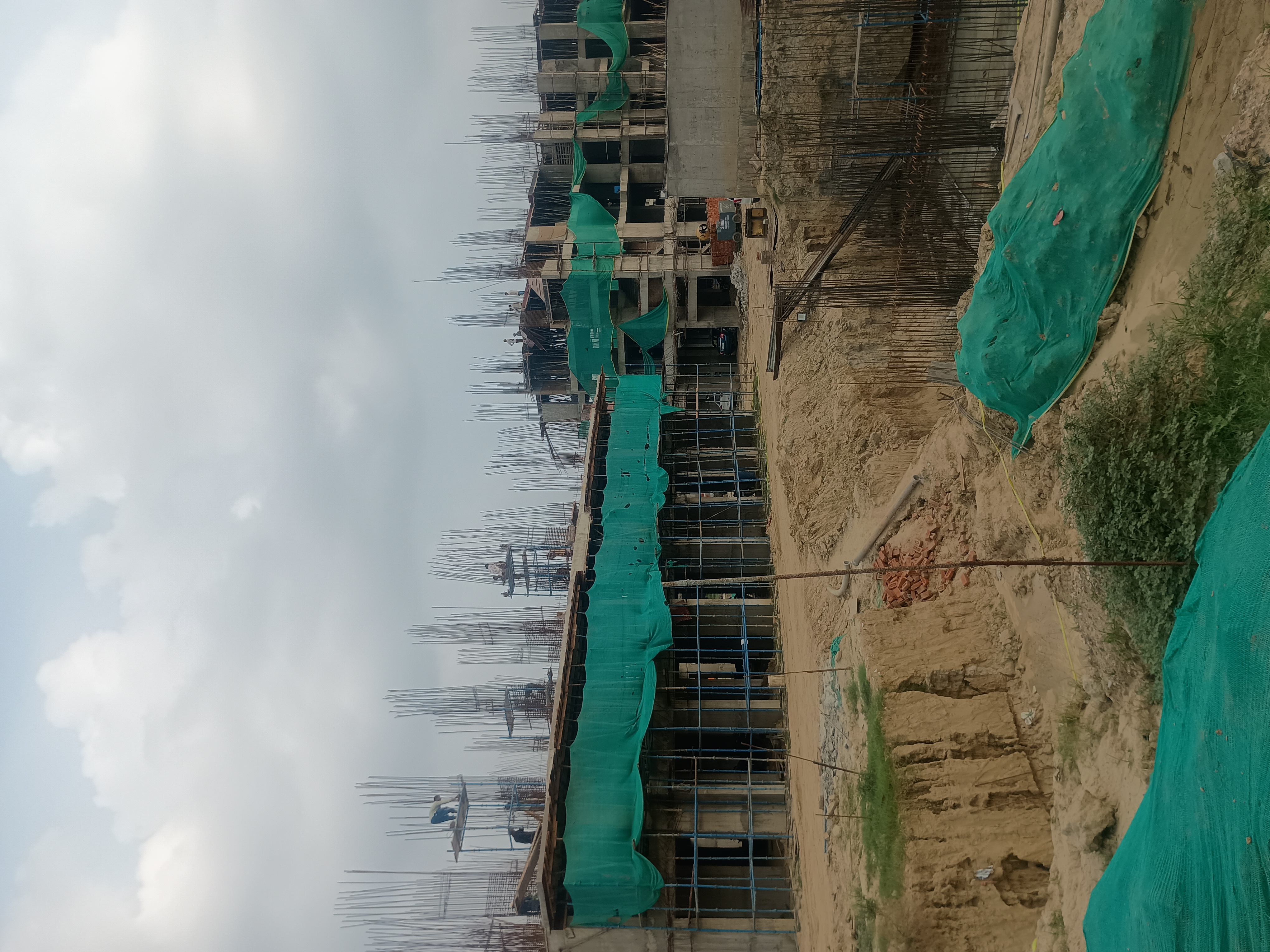 3.5 BHK + Pooja Room Apartment For Sale in Uninav Residena