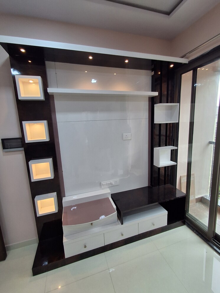 Kitchen, dosti-west-county 2 Bedroom 628 Sq.Ft. Apartment In Balkum Pada Thane 8971029