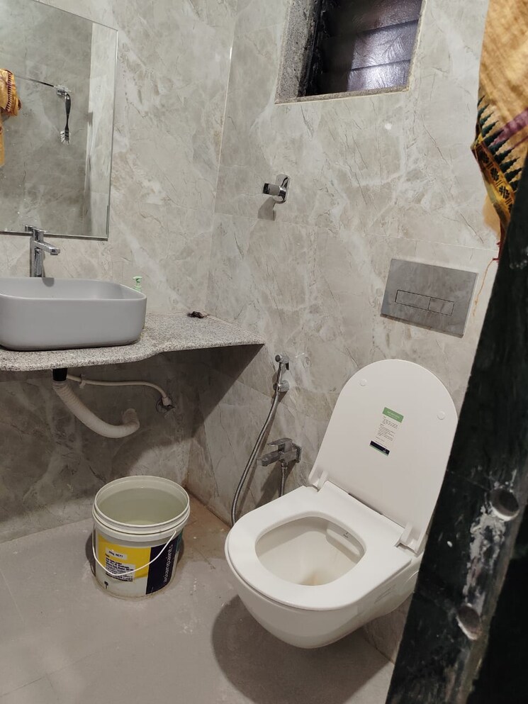 Bathroom, swarna-chs 3 Bedroom 1500 Sq.Ft. Apartment In Kharghar Sector 7 Navi Mumbai 8971042