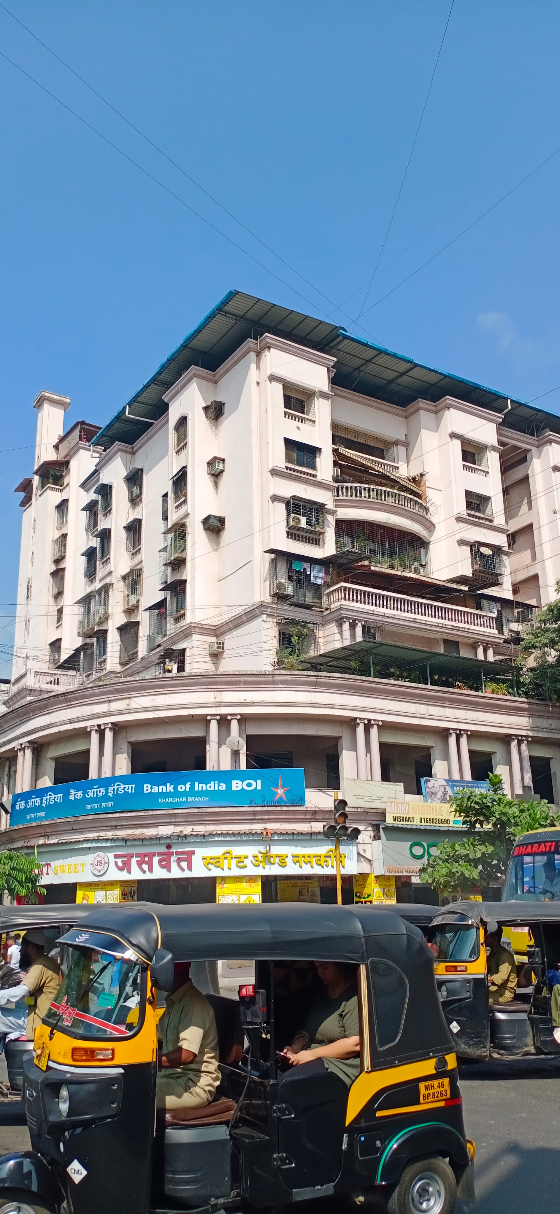 3 BHK + Extra Room 1500 Sq.Ft. Apartment in Swarna CHS