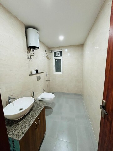 Bathroom in Studio Builder Floor at Sector 42 – for Rent