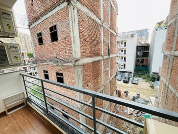 Studio Builder Floor – Exterior View View at Sector 42 - for Rent