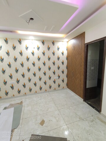 Bedroom in 3 BHK Independent House at Iim Road – for Sale