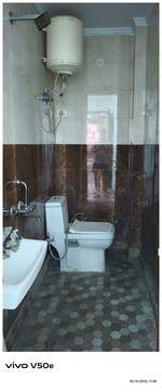 2 BHK + Pooja Room 410 Sq.Ft. Builder Floor in Govindpuri 