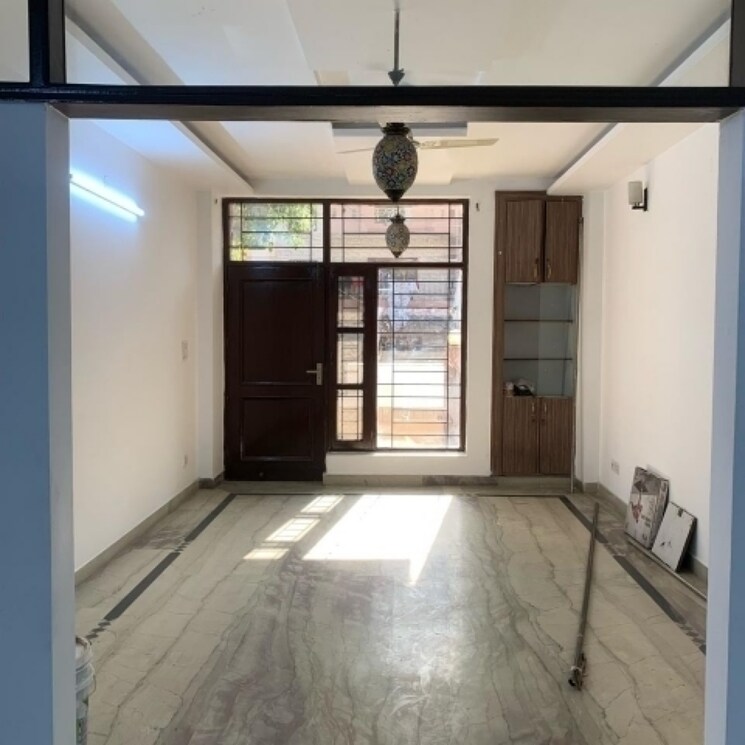 Room, rwa-apartments-sector-41 6 Bedroom 100 Sq.Mt. Independent House In Sector 41 Noida 8971116