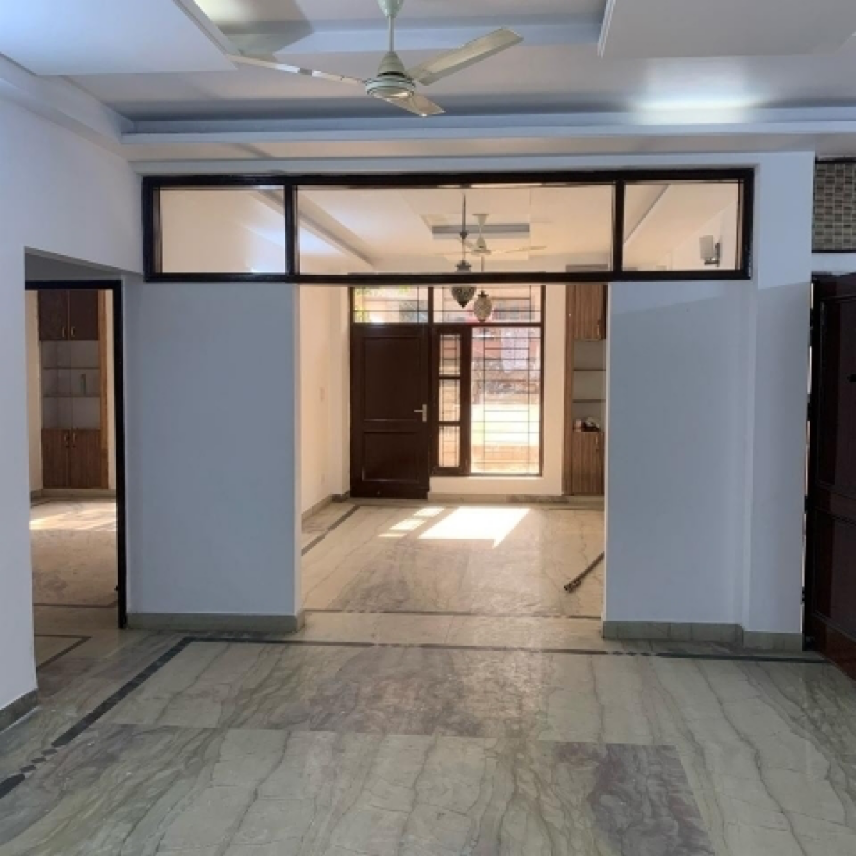 6 BHK + Study Room,Extra Room Independent House For Sale in RWA Apartments Sector 27