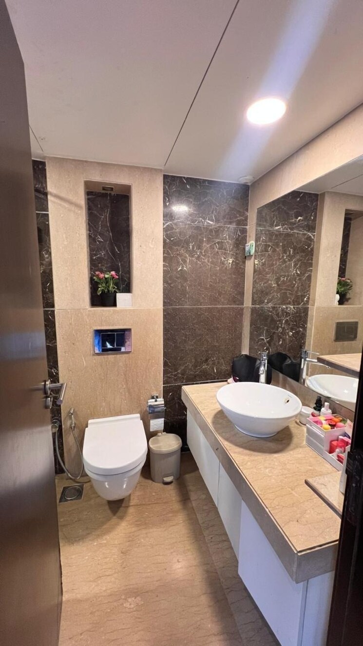 Team Area, lodha-bellissimo 3 Bedroom 1780 Sq.Ft. Apartment In Mahalaxmi Mumbai 8971106