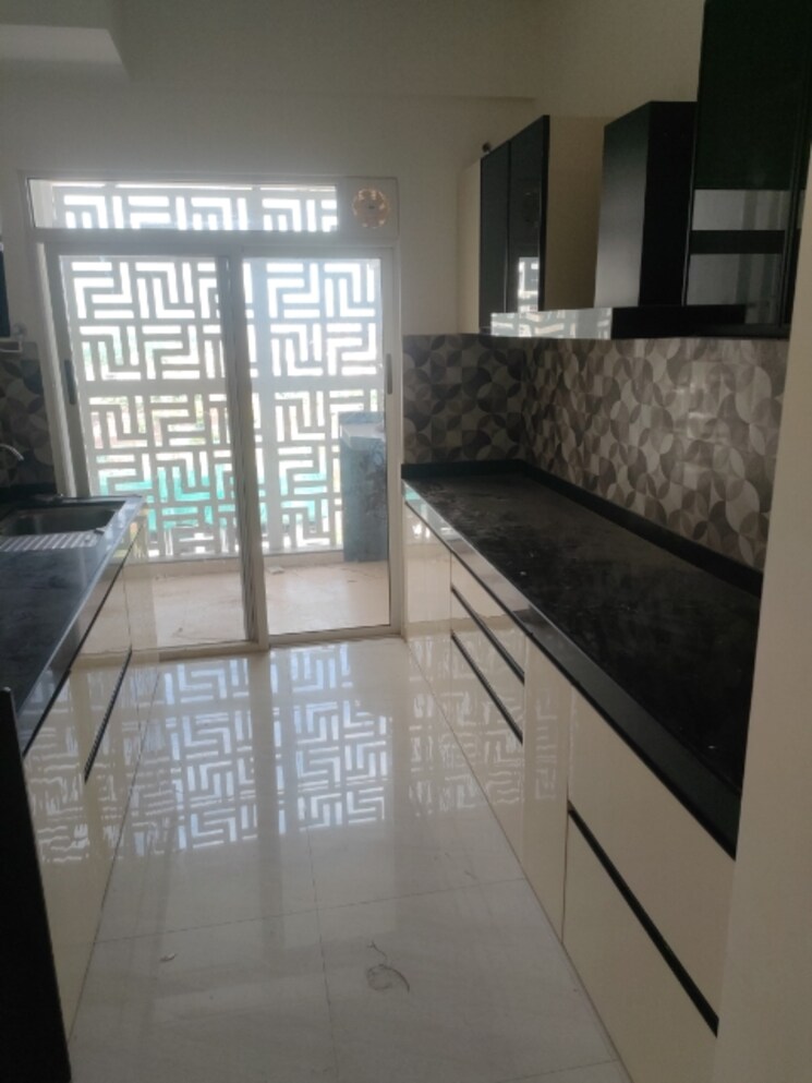Kitchen, lodha-bella-vita 3.5 Bedroom 1250 Sq.Ft. Apartment In Nibm Road Pune 8971134