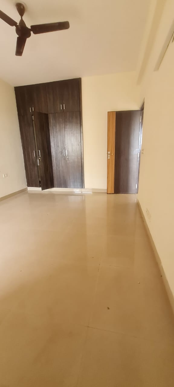 3 BHK + Extra Room Apartment For Sale in Satya The Hermitage