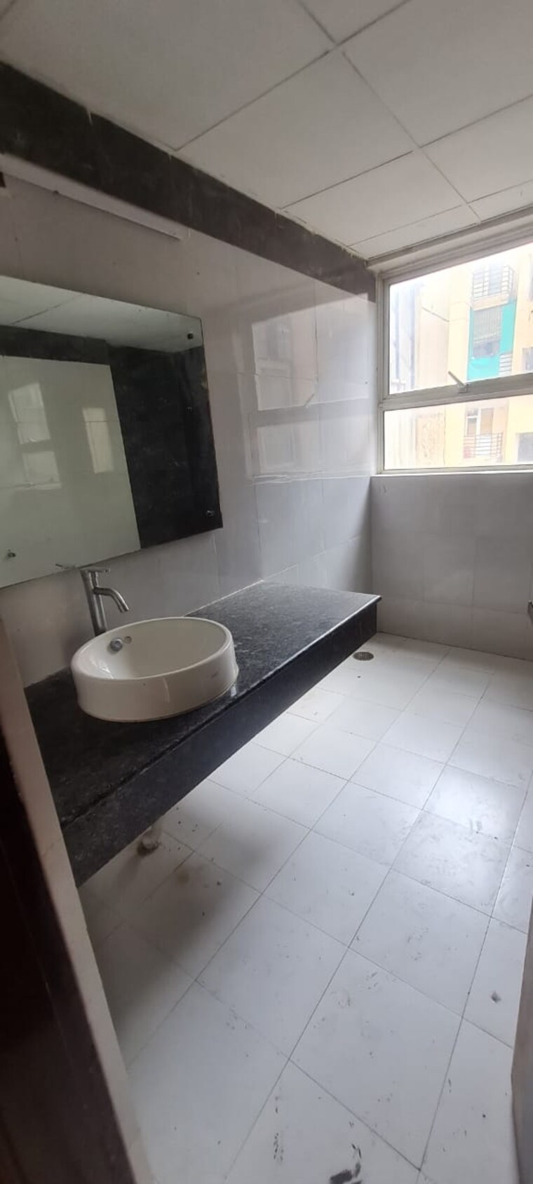 Bathroom, satya-the-hermitage 3 Bedroom 1947 Sq.Ft. Apartment In Sector 103 Gurgaon 8971160