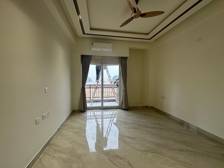 Room, sector 84 4 Bedroom 325 Sq.Ft. Builder Floor In Sector 84 Faridabad 8971211