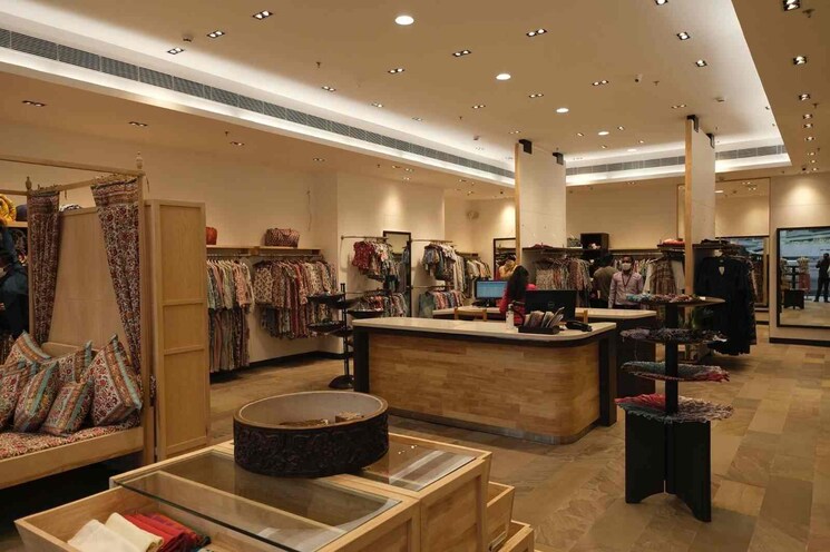 Living Room, sector 35 Commercial Warehouse 25000 Sq.Ft. In Sector 35 Gurgaon 8971225