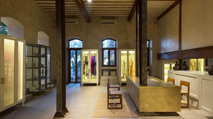 Living Room, sector 35 Commercial Warehouse 25000 Sq.Ft. In Sector 35 Gurgaon 8971225