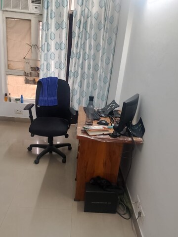 Team Area in 3 BHK Apartment at Supertech Cape Town, Sector 74 – for Rent