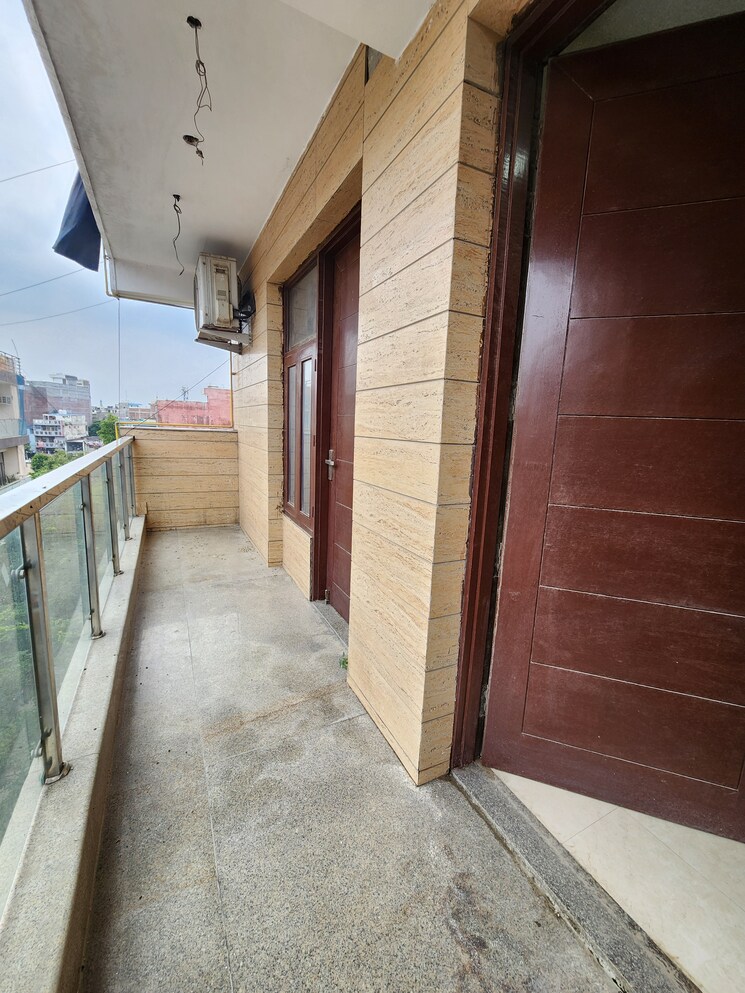 undefined, chattarpur 4 Bedroom 2000 Sq.Ft. Builder Floor In Chattarpur Delhi 8971248