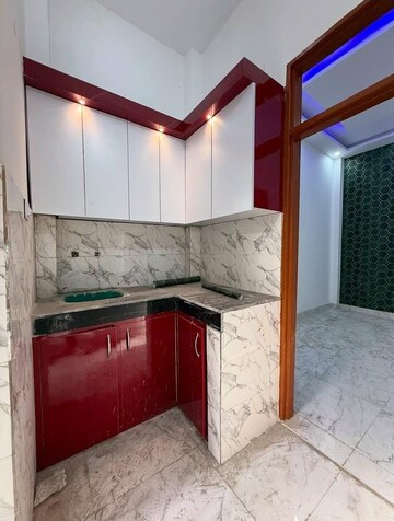 Kitchen in 3 BHK Builder Floor at Sector 30 – for Sale