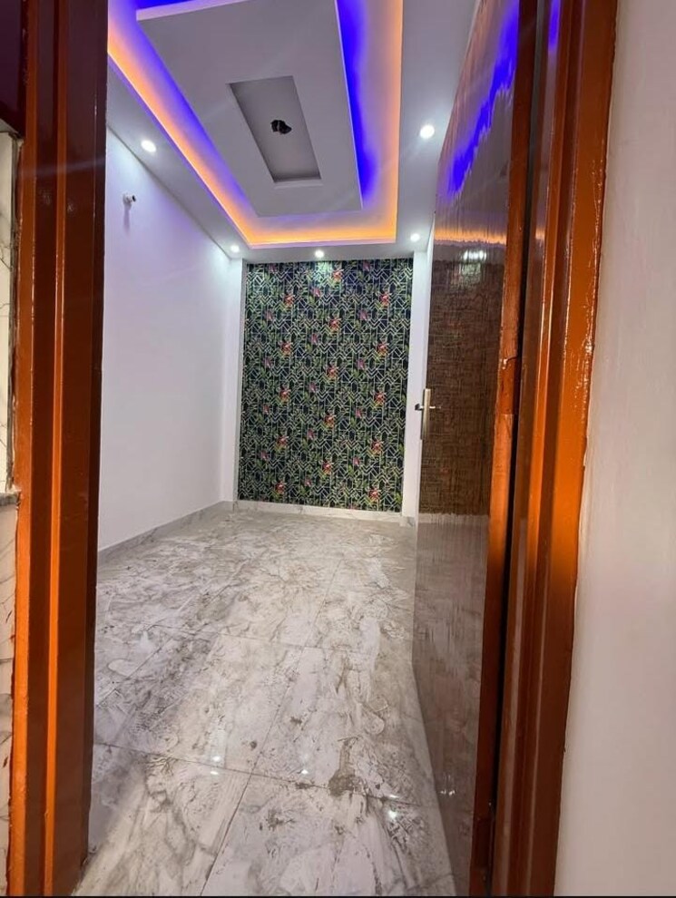 Bedroom, sector 30 3 Bedroom 3150 Sq.Ft. Builder Floor In Sector 30 Faridabad 8971272