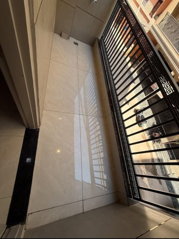 undefined, sector 30 3 Bedroom 3150 Sq.Ft. Builder Floor In Sector 30 Faridabad 8971272