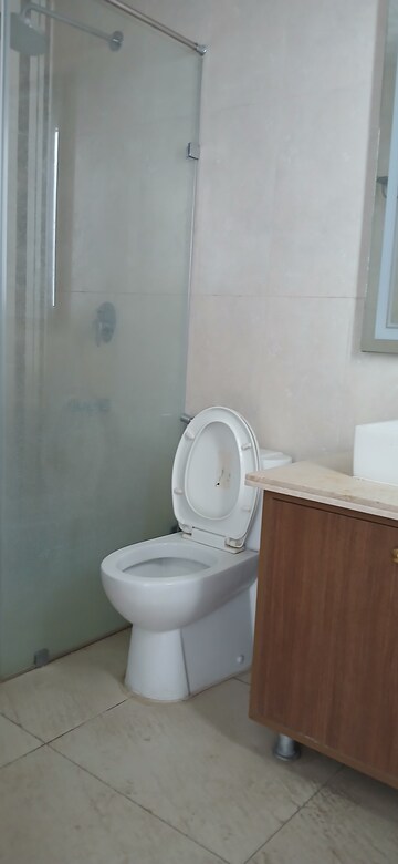 Bathroom in 3 BHK Apartment at Central Park Flower Valley Aqua Front Towers, Sohna Sector 33 – for Rent
