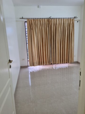 Master Bedroom in 3 BHK Apartment at Tharwani Heritage, Kharghar Sector 7 – for Rent