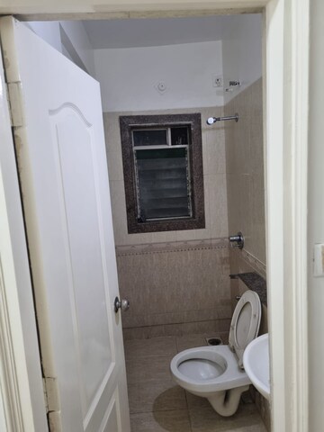 Bathroom in 3 BHK Apartment at Tharwani Heritage, Kharghar Sector 7 – for Rent
